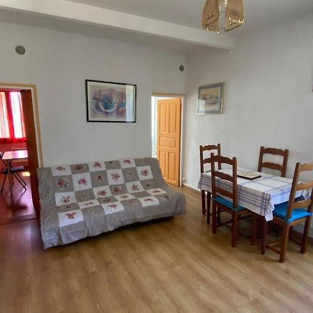 A Petricaghja Apartment Alata Bagian luar foto