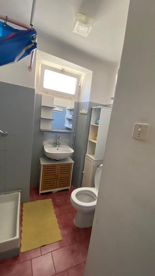 A Petricaghja Apartment Alata Bagian luar foto