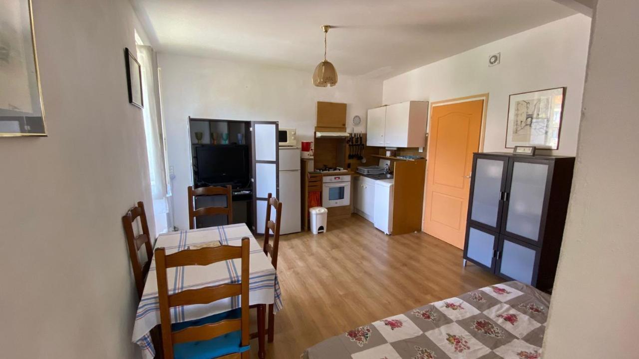 A Petricaghja Apartment Alata Bagian luar foto