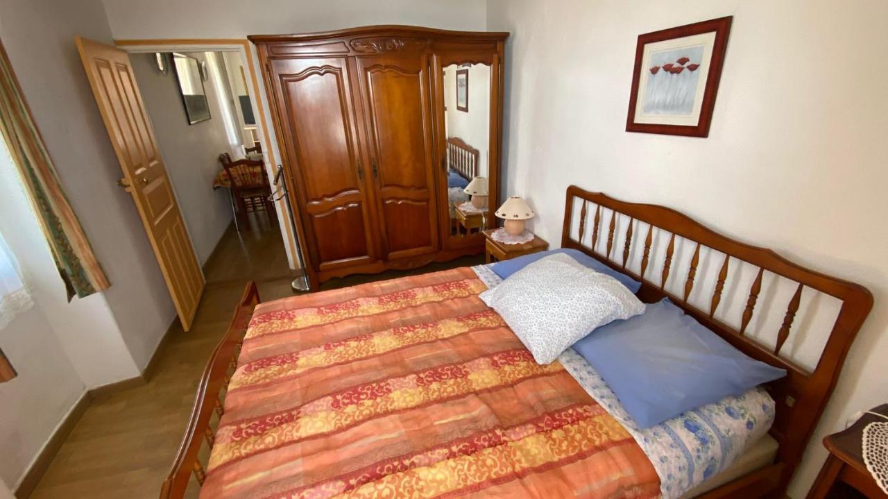 A Petricaghja Apartment Alata Bagian luar foto